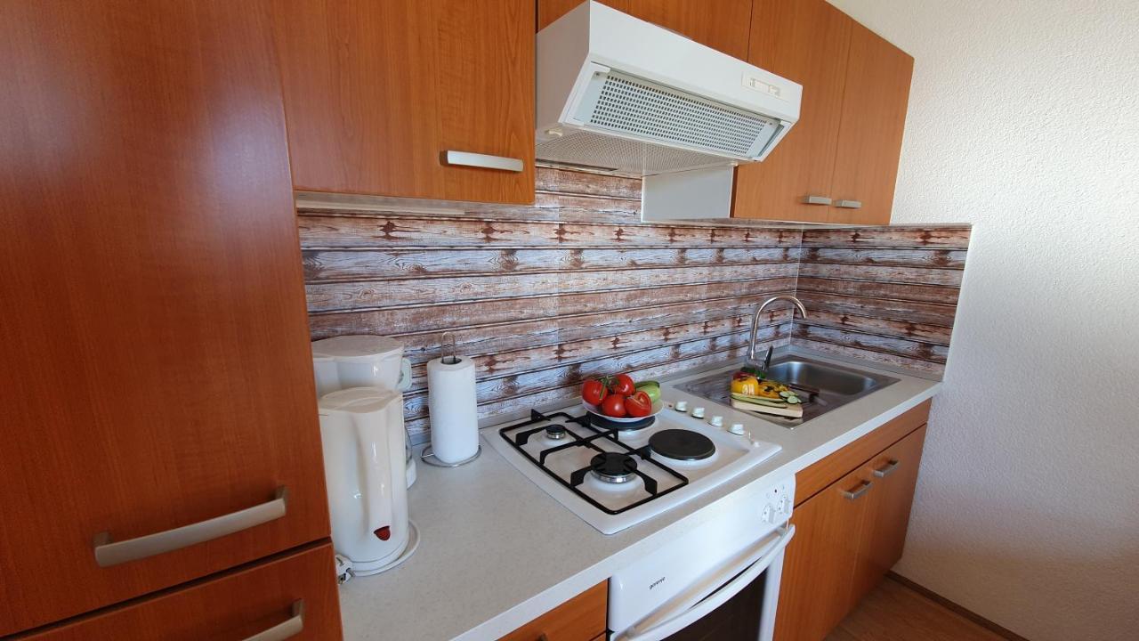 Apartments Sime Sukosan Luaran gambar